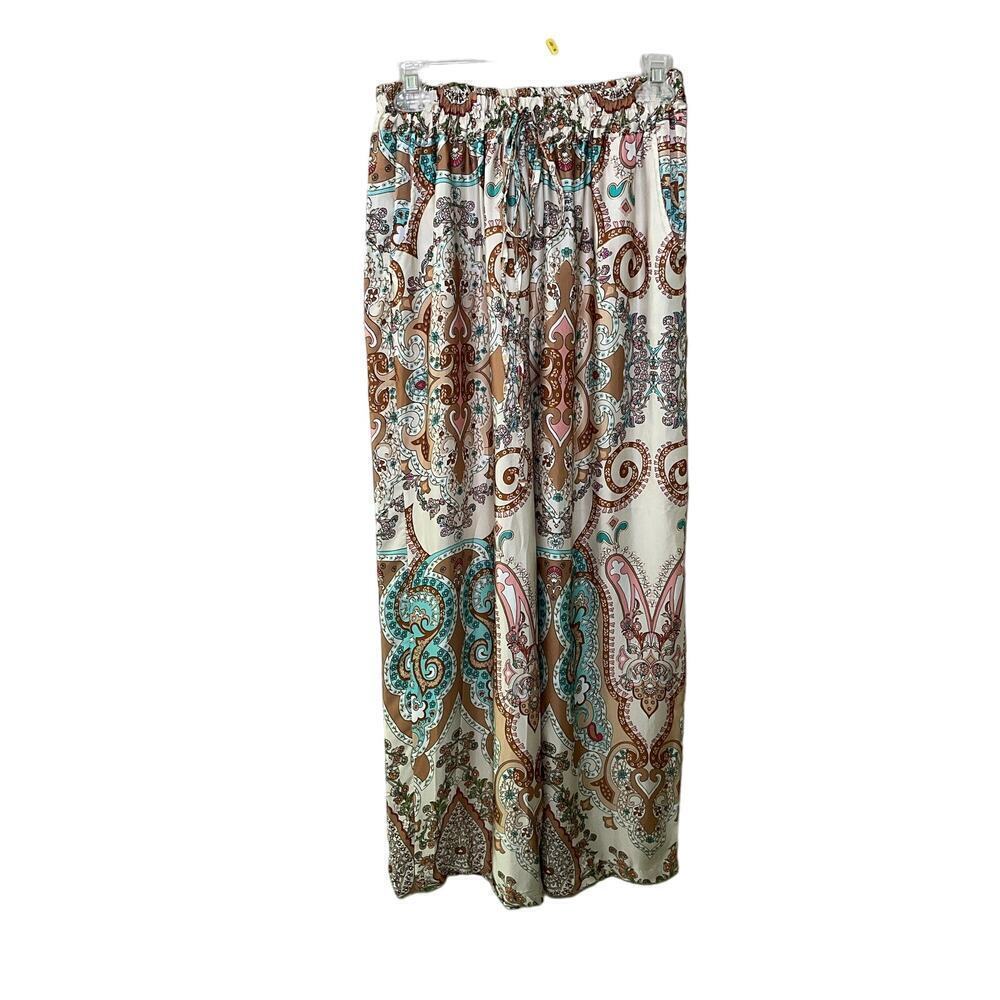 Women's Cropped Pant Beige Silky‎ Paisley Wide Leg Flat Front Bohemian